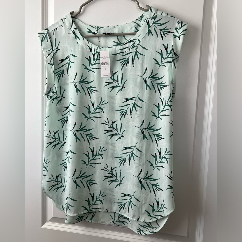 NWT Ann Taylor flowy blouse